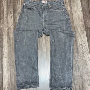 LEVIS 501 JEANS
